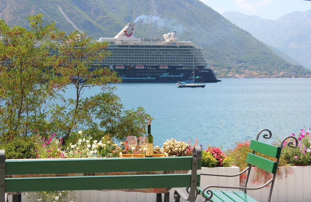 Accommodation Tomcuk Kotor Exterior photo